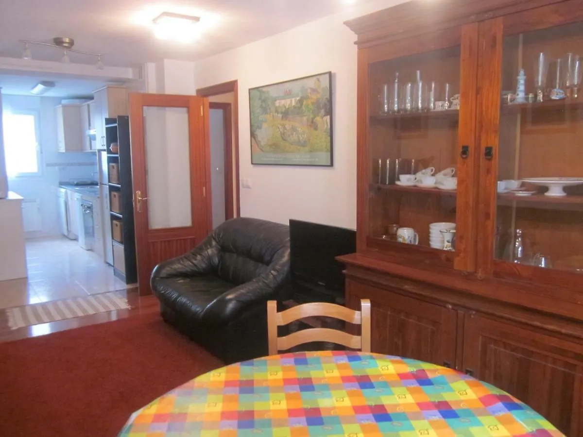 Ea Playa Montana45'Guggemhein A 200M Andando Playa Y Del Centro Pueblo Apartment Ea
